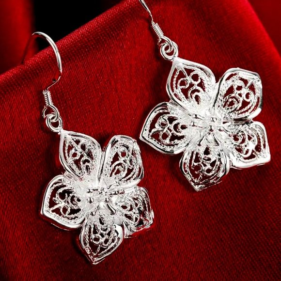Fine Silver Jewelry - Gorgeous 3D Flower .925 Sterling Silver Hanging Earrings " Hypoallergenic "